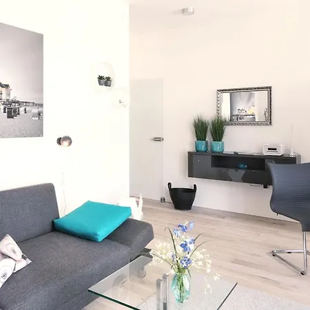 Ruegen, Ostseebad Apartament *